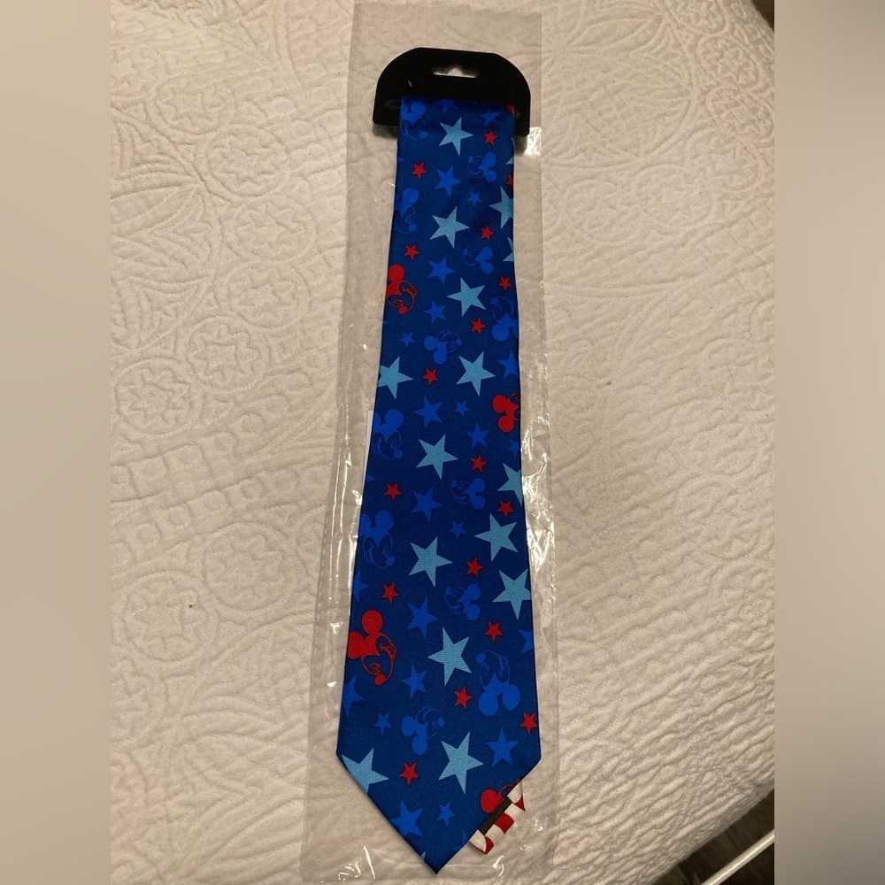 Disney Mickey Mouse 4th of July men’s tie - Picture 4 of 6